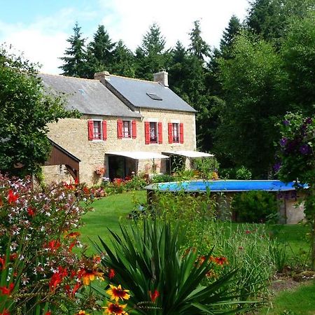 Chambres D'Hotes Le Bas Rassinoux Saint-Ouen-des-Alleux Buitenkant foto